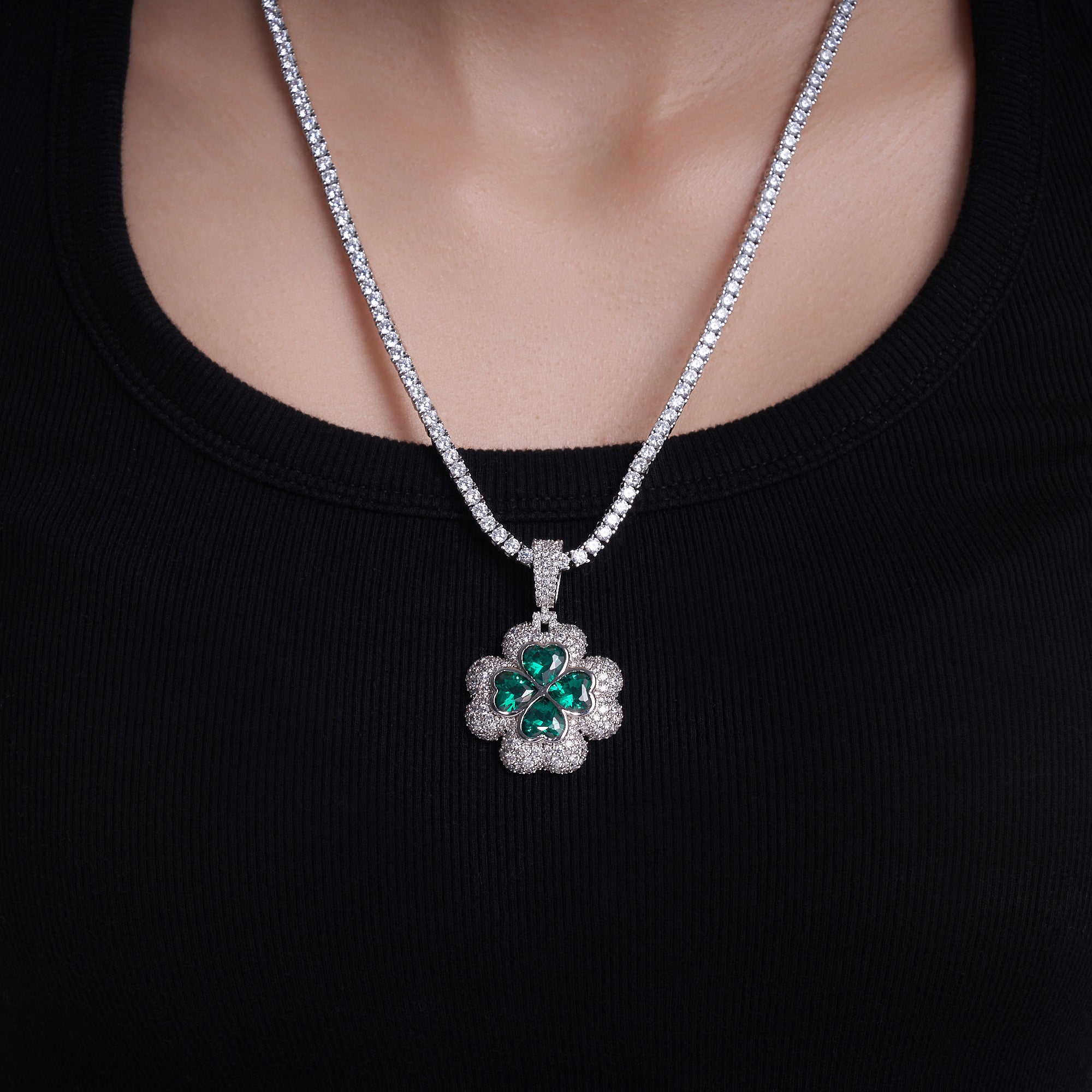 VVS Moissanite “Clover” Shaped Pendant,