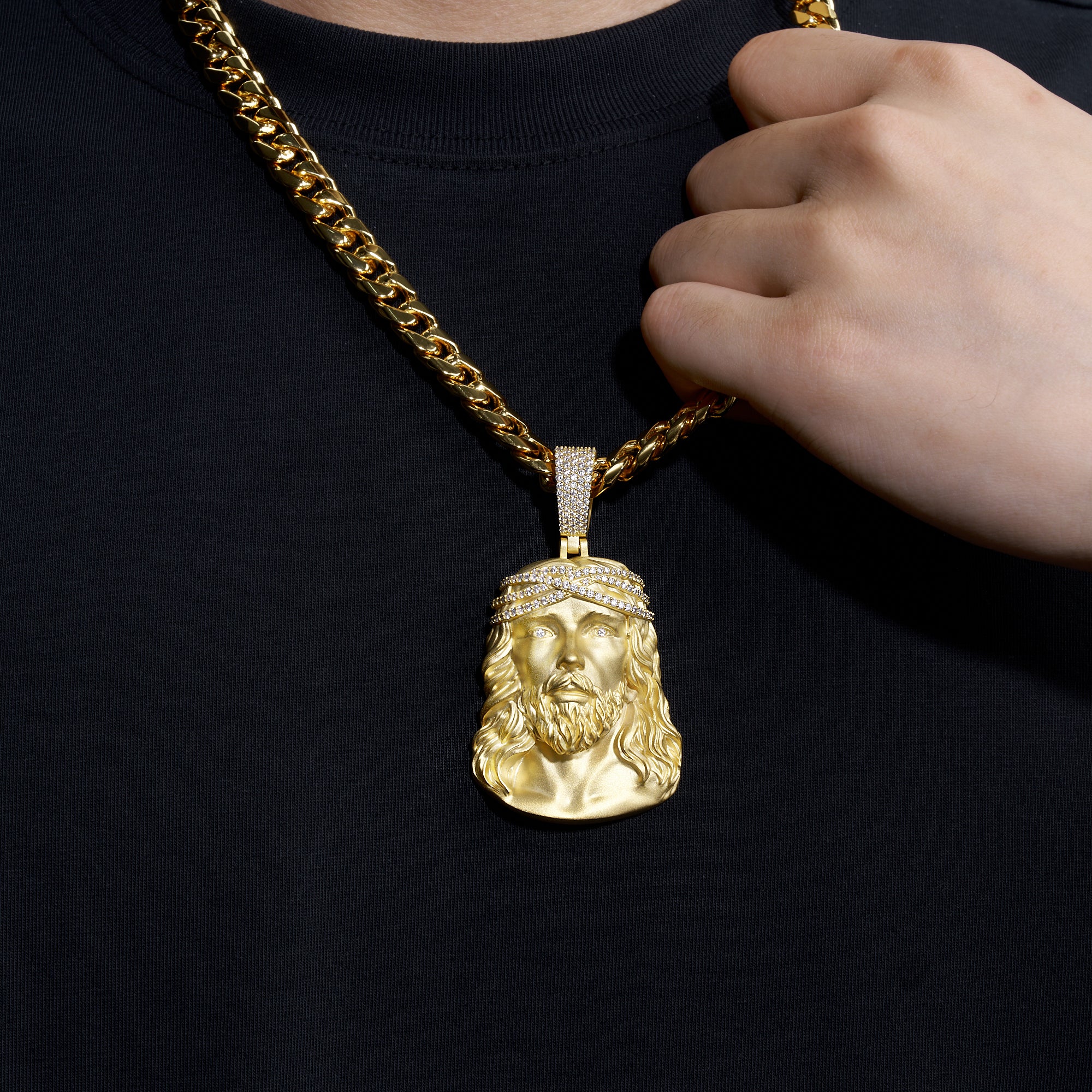 Moissanite “Head of Jesus” Design Pendant, 18k Gold