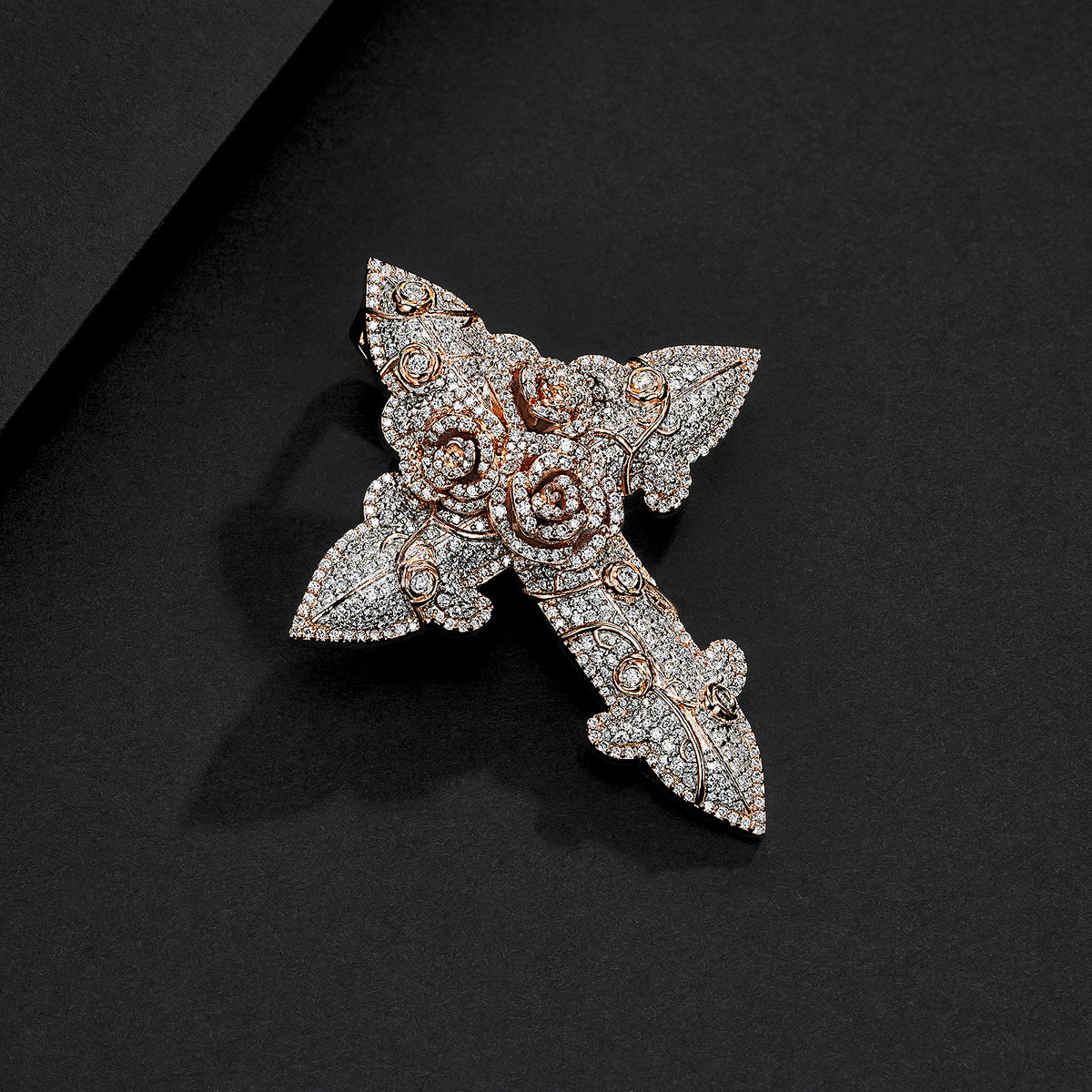 VVS Moissanite Rose Cross Pendant