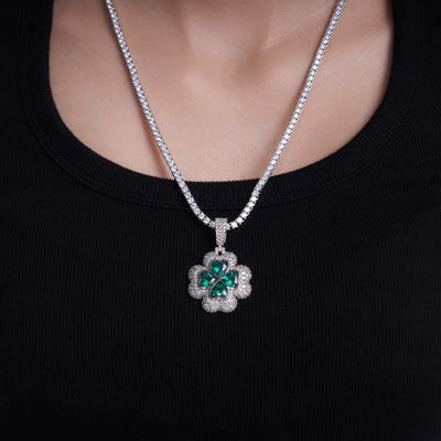 VVS Moissanite “Clover” Shaped Pendant,