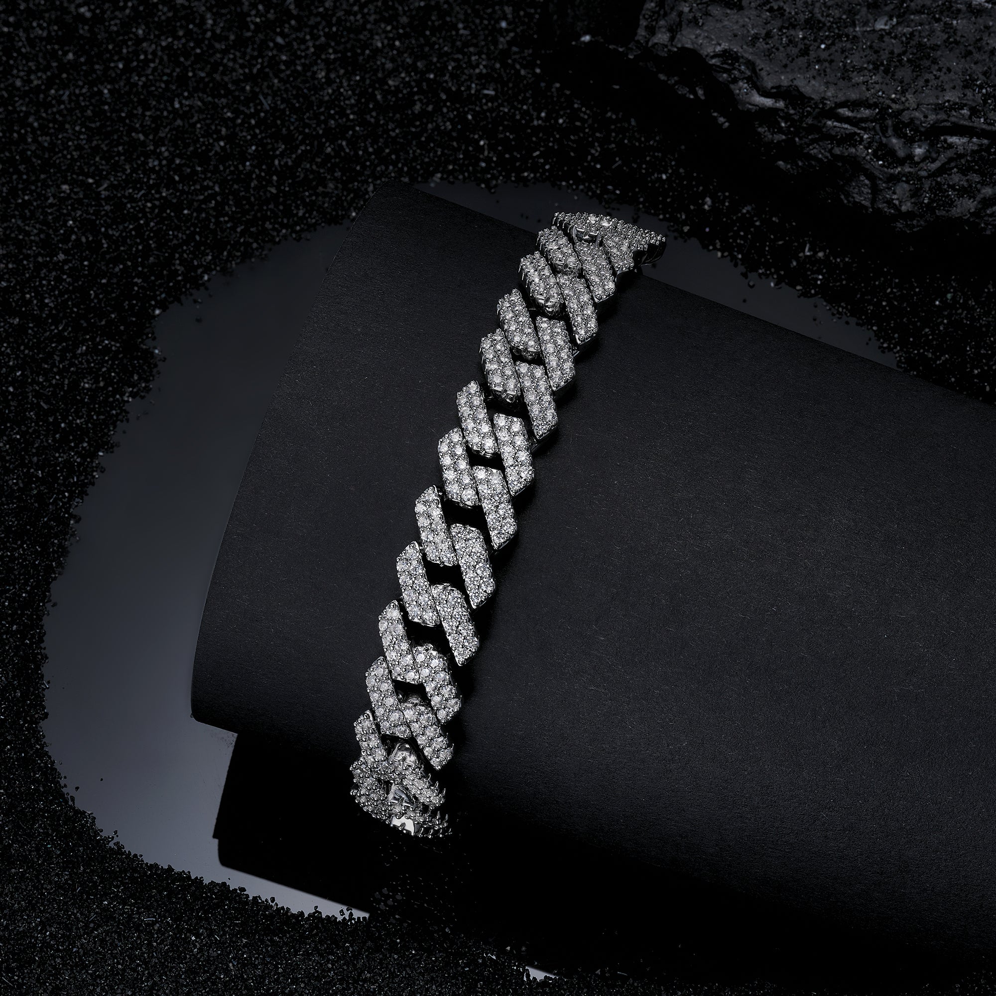 Cuban-style Moissanite Bracelet, 18k Gold